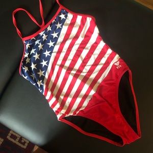 TYR Cutoutfit American flag swimsuit size 34